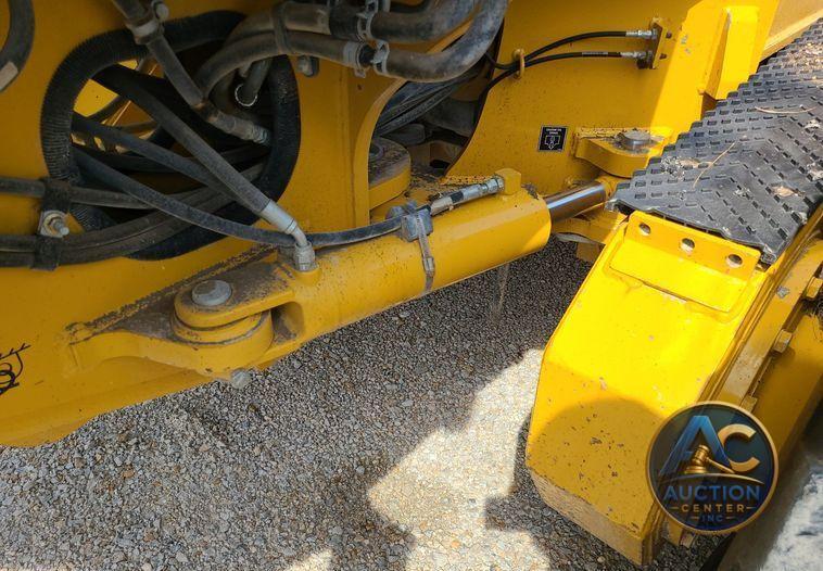 2016 John Deere 770G  motor grader