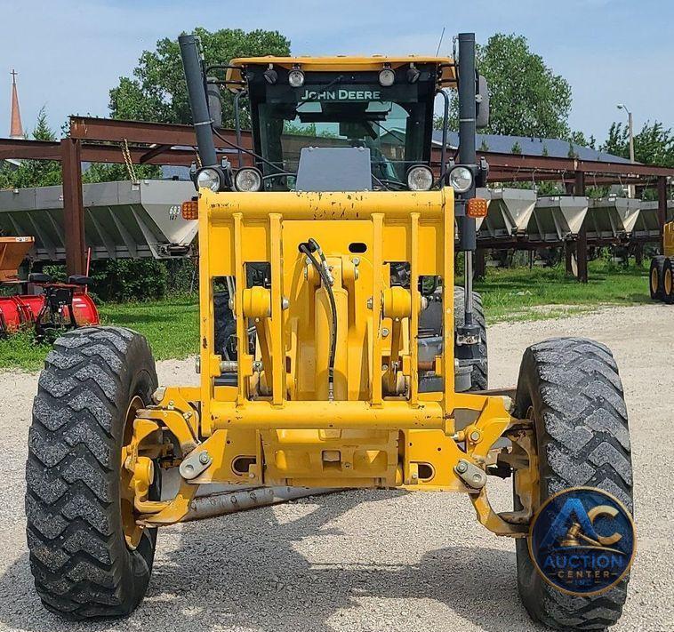 2016 John Deere 770G  motor grader
