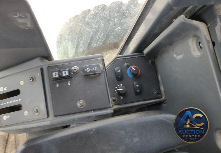 2016 John Deere 770G  motor grader