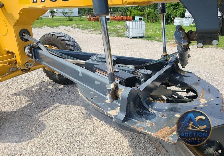 2016 John Deere 770G  motor grader