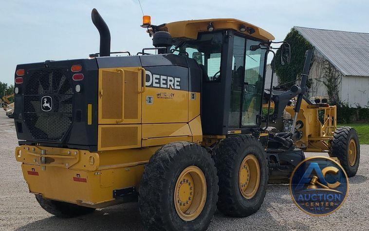 2016 John Deere 770G  motor grader