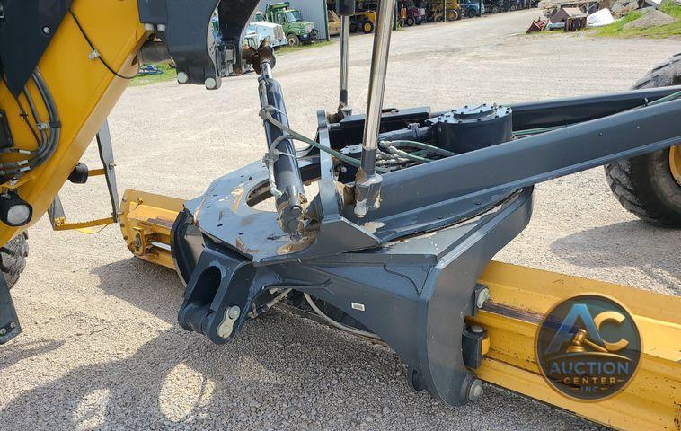 2016 John Deere 770G  motor grader