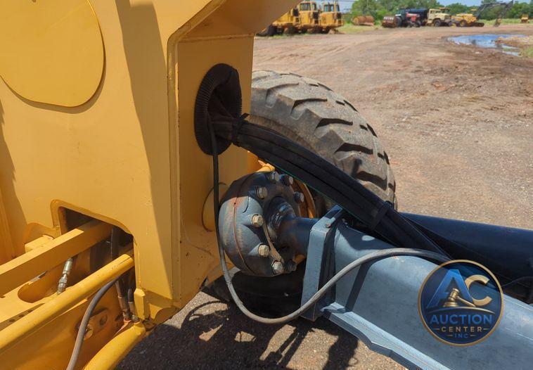 2012 John Deere 672G motor grader