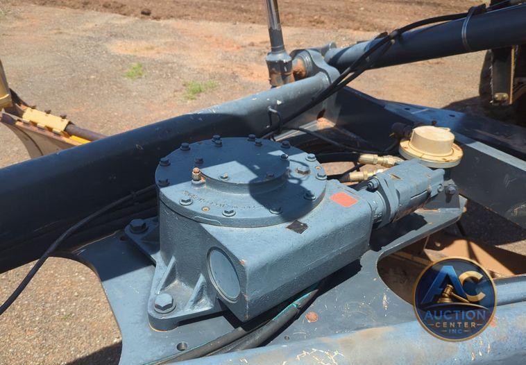 2012 John Deere 672G motor grader