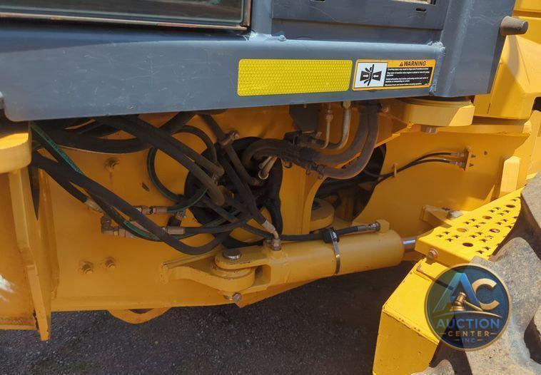 2012 John Deere 672G motor grader