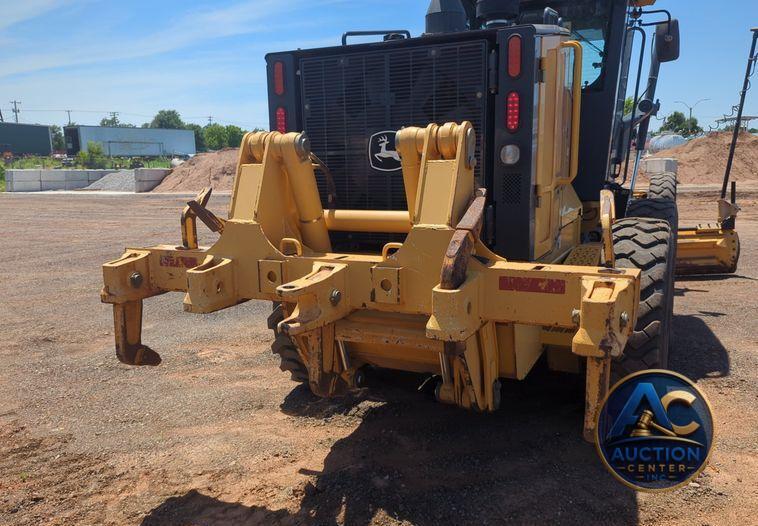 2012 John Deere 672G motor grader