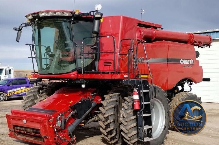 2018 Case IH 7240 combine
