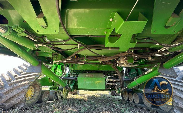 2022 John Deere X9 1100 Signature Edition RWA combine