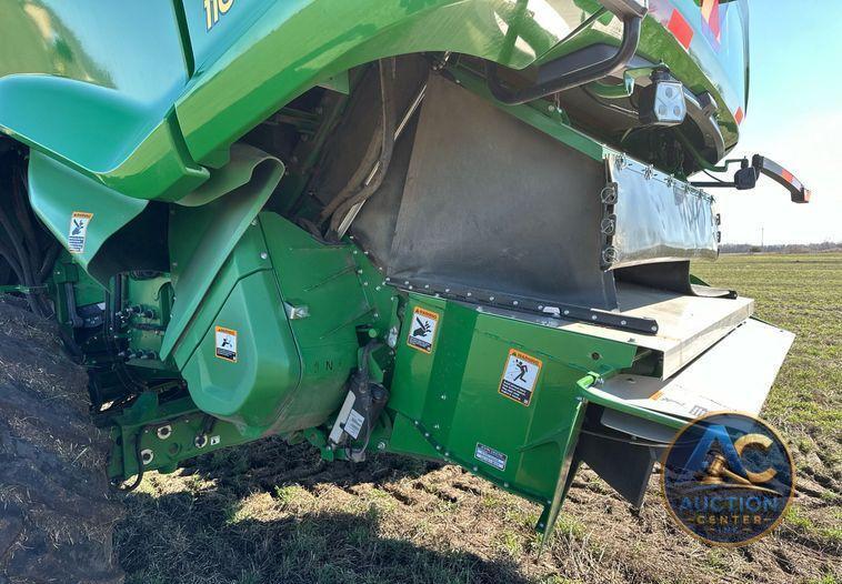 2022 John Deere X9 1100 Signature Edition RWA combine