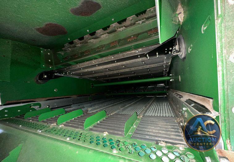 2022 John Deere X9 1100 Signature Edition RWA combine