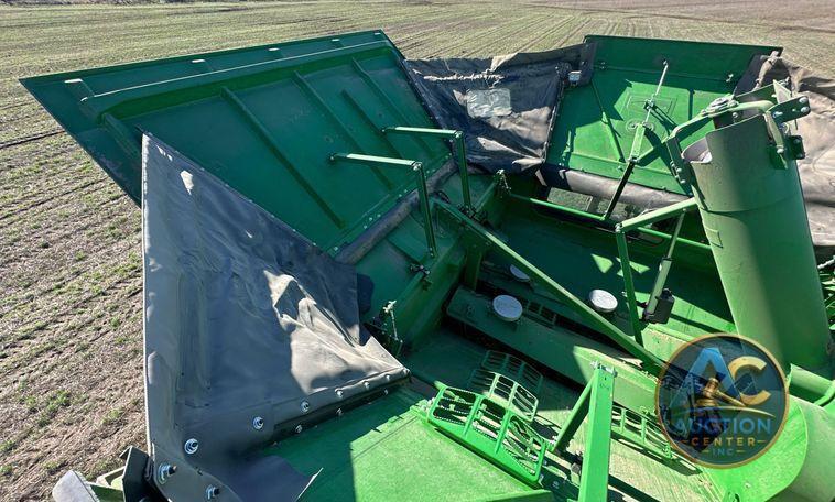 2022 John Deere X9 1100 Signature Edition RWA combine