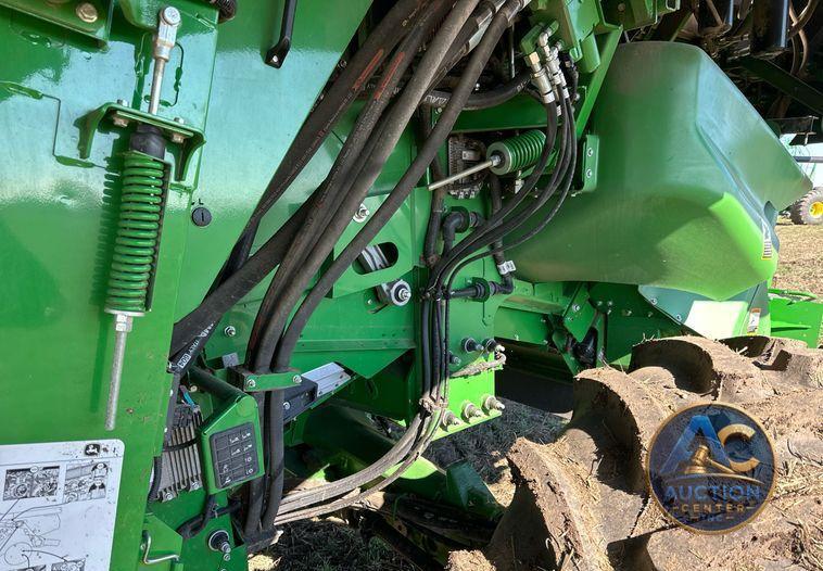 2022 John Deere X9 1100 Signature Edition RWA combine