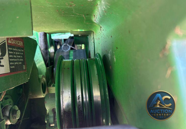 2018 John Deere S790 combine