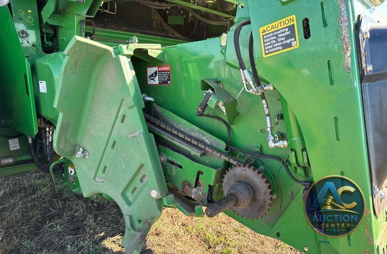 2018 John Deere S790 combine