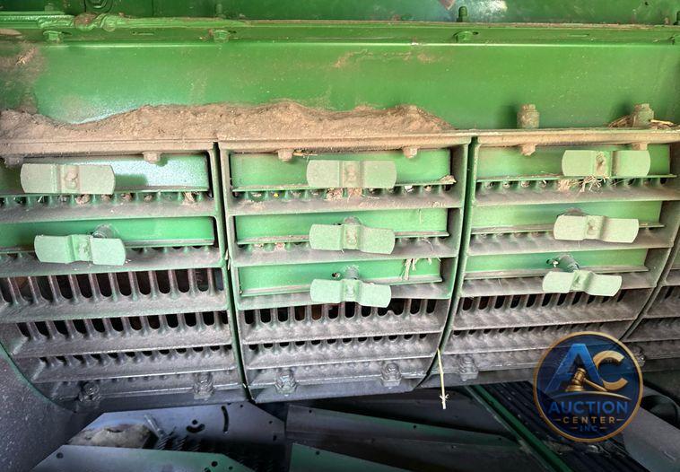 2018 John Deere S790 combine