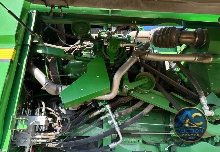 2018 John Deere S790 combine