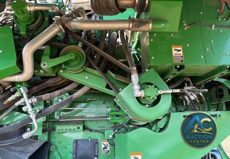 2018 John Deere S790 combine