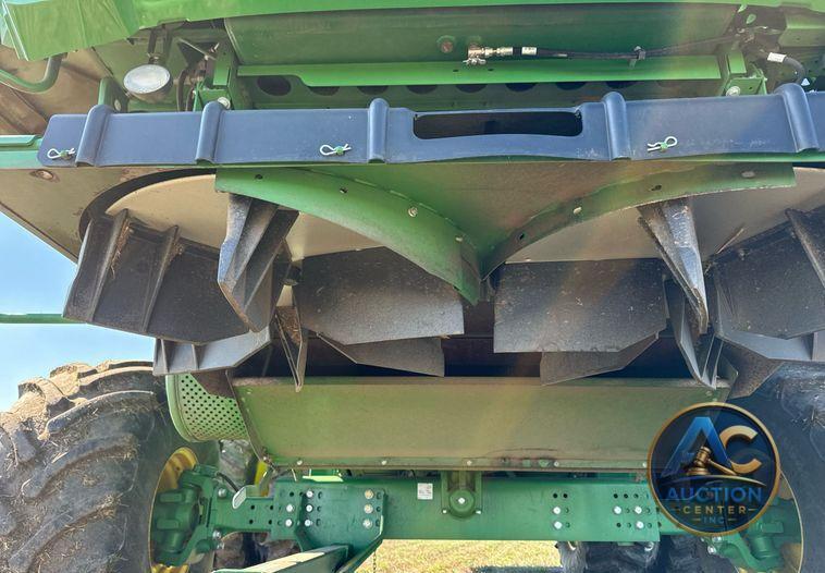 2018 John Deere S790 combine