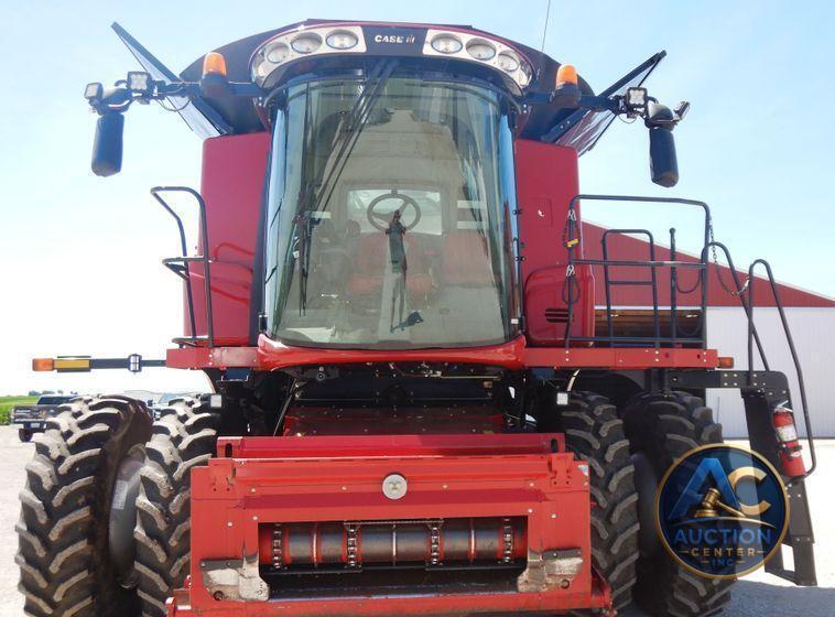 2016 Case IH 7240 AFS combine