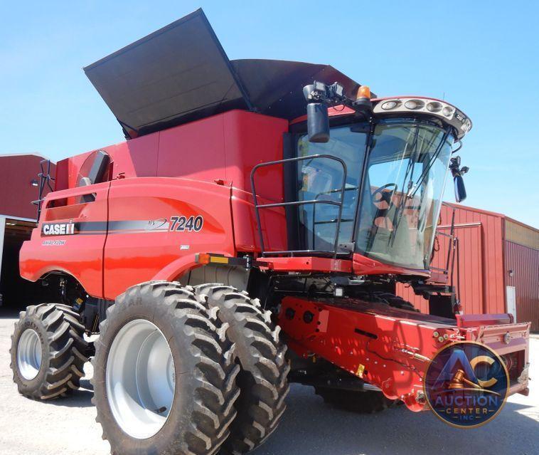 2016 Case IH 7240 AFS combine