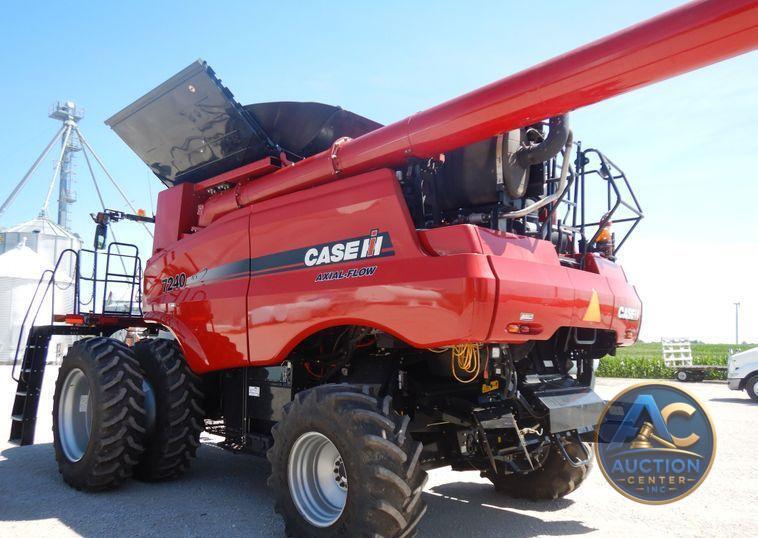 2016 Case IH 7240 AFS combine