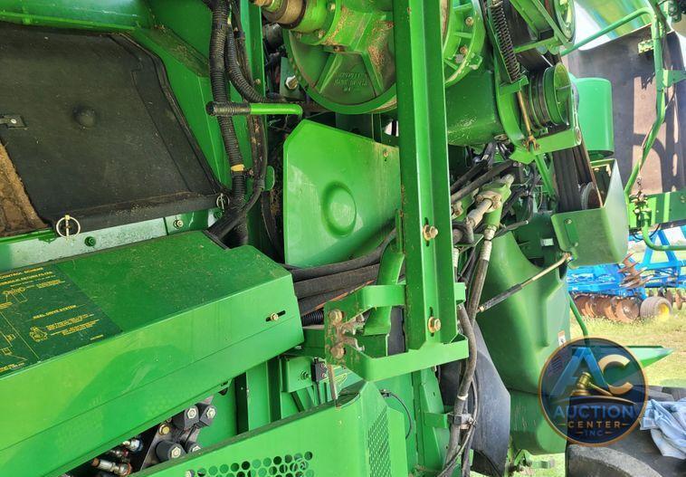 2008 John Deere 9770 STS  RWA combine
