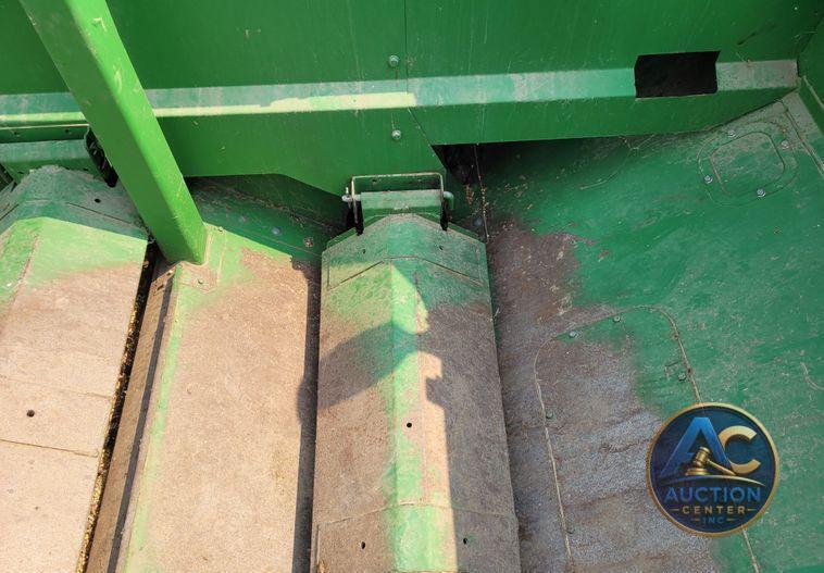 2008 John Deere 9770 STS  RWA combine