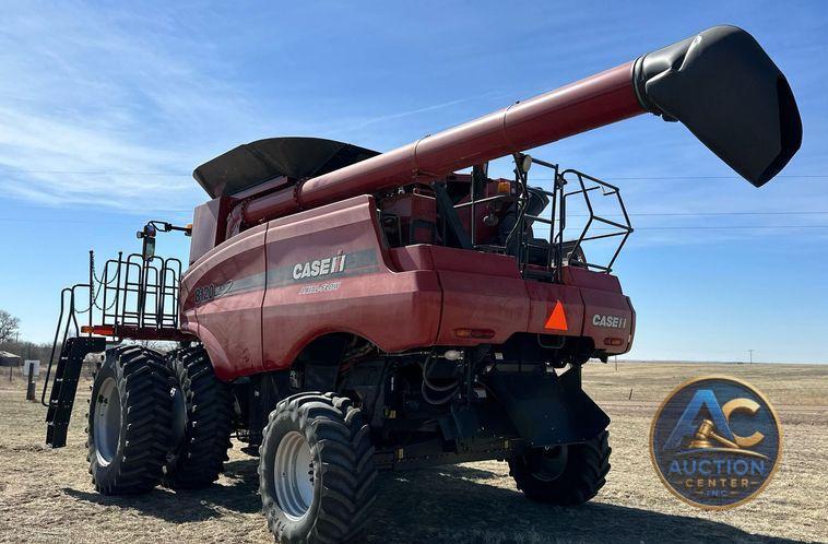 2010 Case IH 8120 Axial Flow  combine