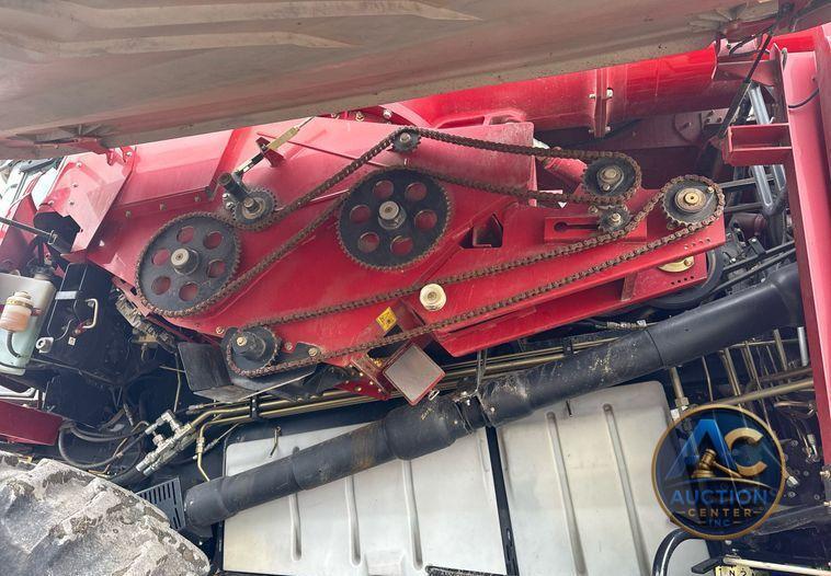 2017 Case IH Axial-Flow 7240  combine
