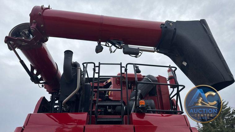 2017 Case IH Axial-Flow 7240  combine
