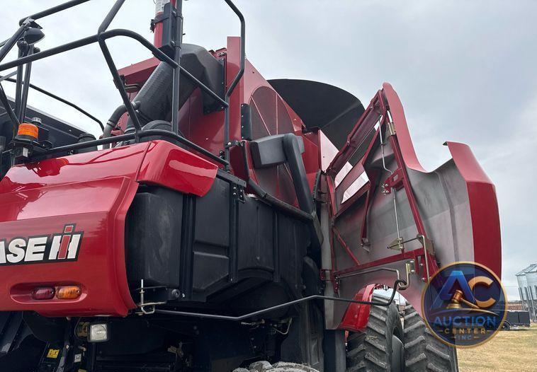 2017 Case IH Axial-Flow 7240  combine