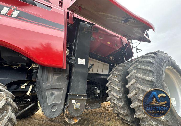 2017 Case IH Axial-Flow 7240  combine