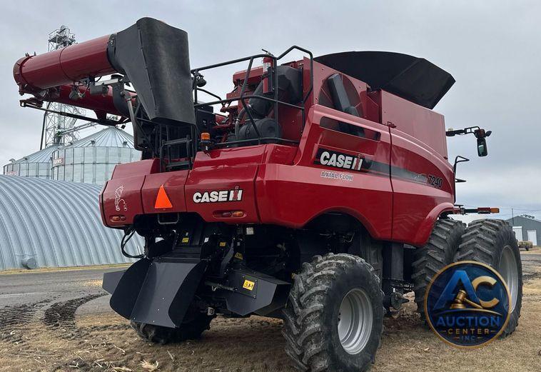 2017 Case IH Axial-Flow 7240  combine