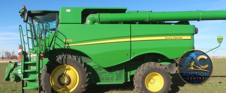 2016 John Deere S670 STS  combine