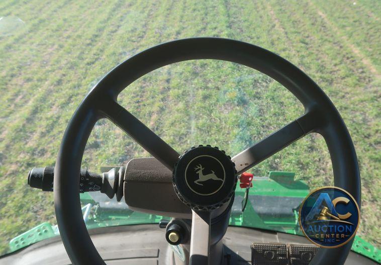 2016 John Deere S670 STS  combine
