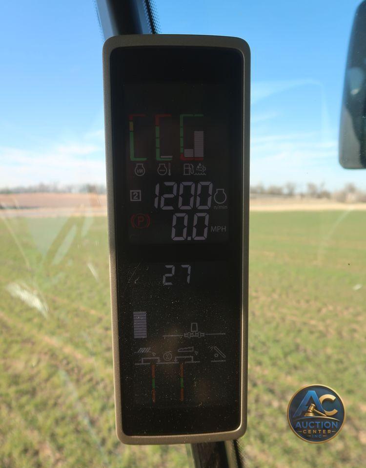 2016 John Deere S670 STS  combine