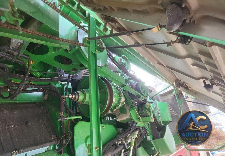 2008 John Deere 9770 STS  RWA combine