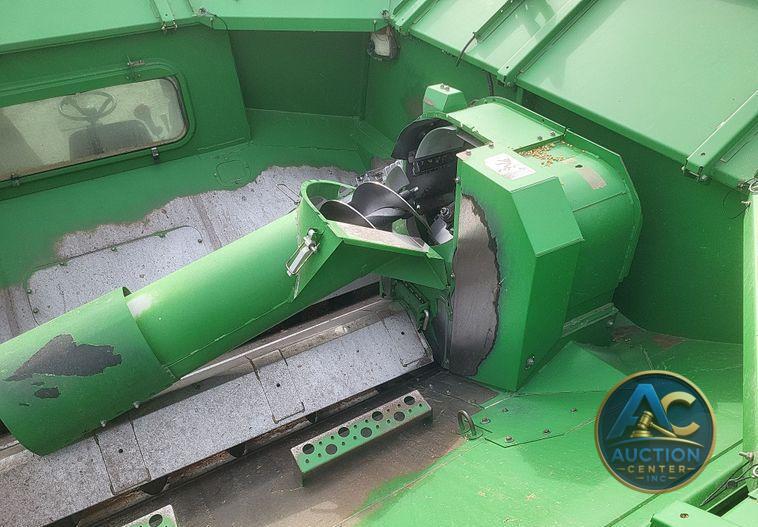 2008 John Deere 9770 STS  RWA combine