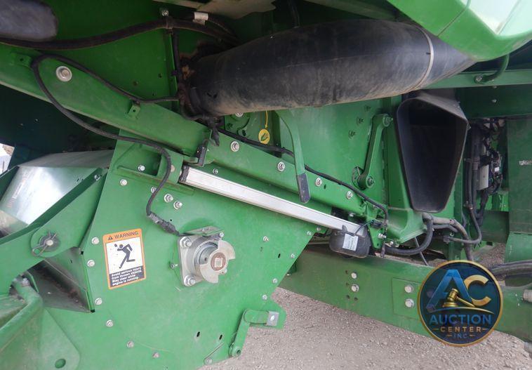 2017 John Deere S680S RWA combine