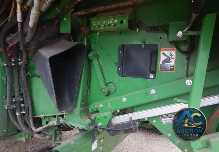 2017 John Deere S680S RWA combine