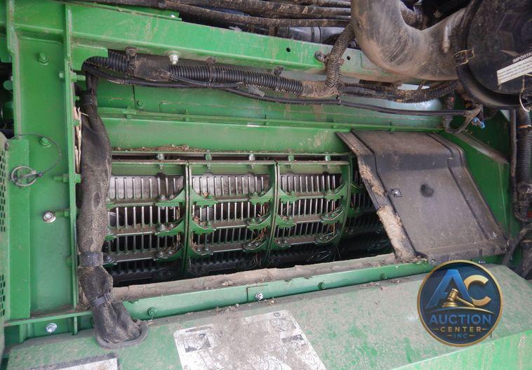 2017 John Deere S680S RWA combine
