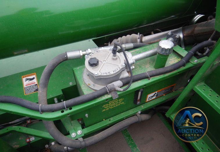 2017 John Deere S680S RWA combine