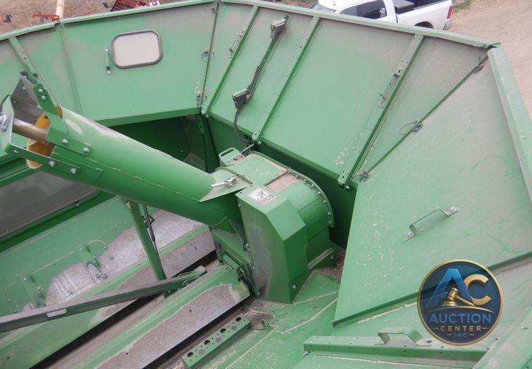 2017 John Deere S680S RWA combine
