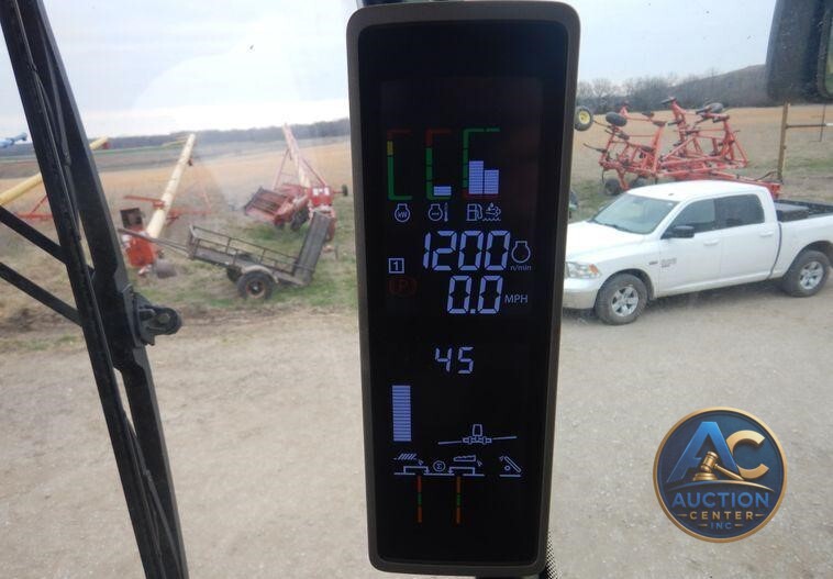 2017 John Deere S680S RWA combine