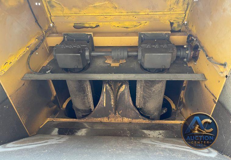 2012 Claas Lexion 750TT  RWA combine