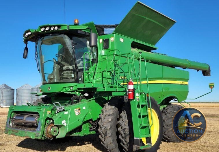 2012 John Deere S670
