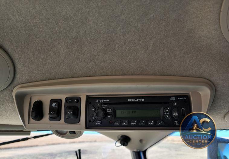 2012 John Deere S670