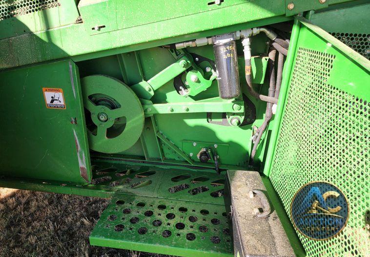 2012 John Deere S670