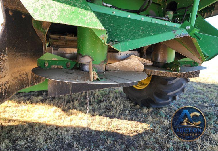 2012 John Deere S670