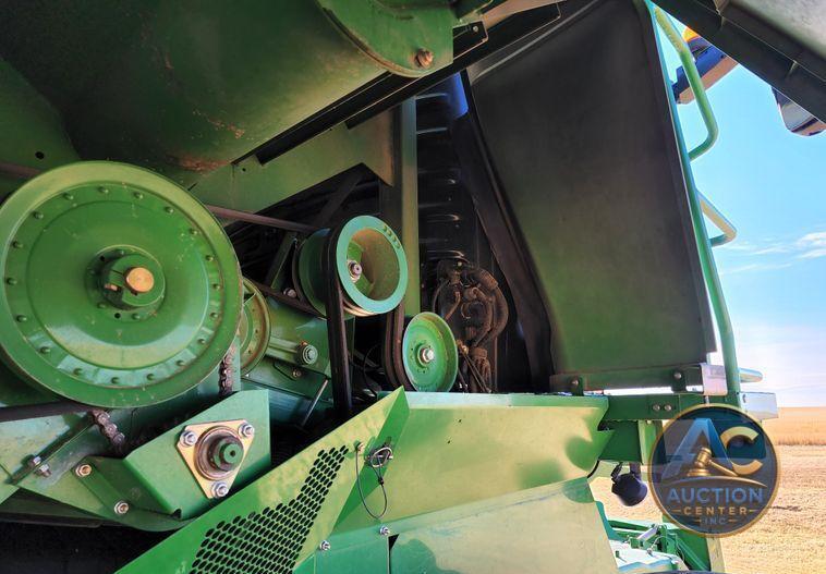 2012 John Deere S670